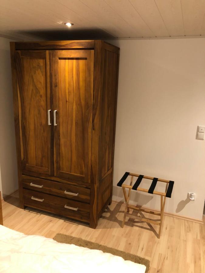 FürthLoft Mit 2 Schlafzimmern Und E- Ladestationアパートメント エクステリア 写真